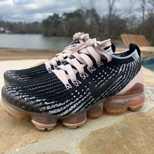 Women’s Nike Vapormax